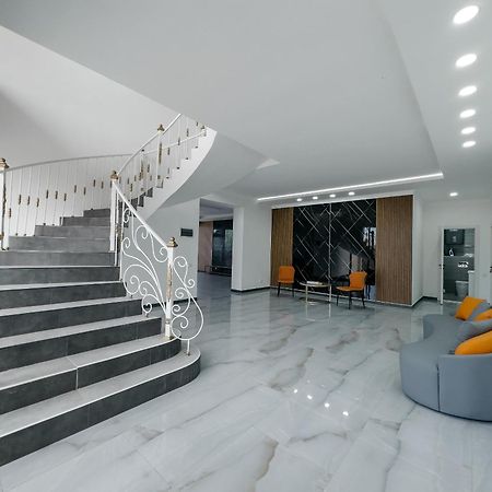 Hotel Utes Kaji-Say Exteriér fotografie